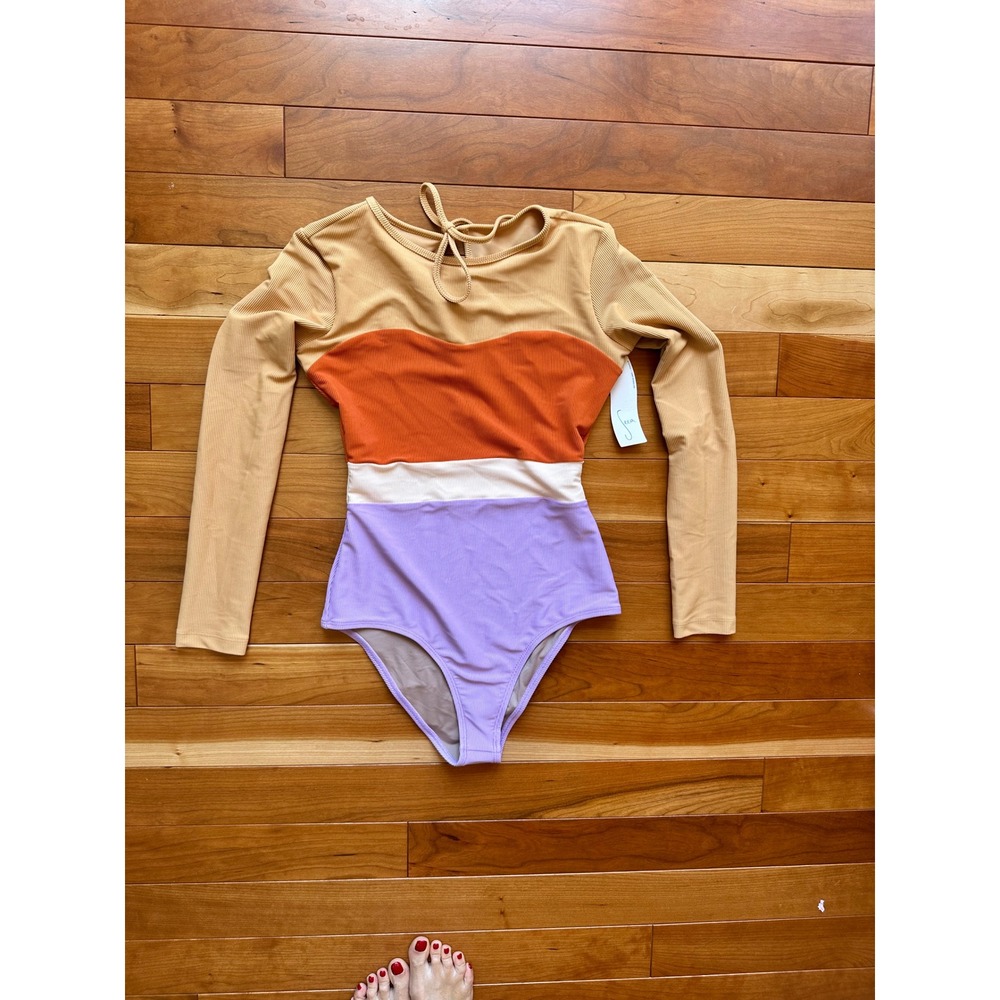 Seea Hermosa One-Piece Surfโ Suit Ribbed Long Sleeve Colorblock Sweetheart NEW